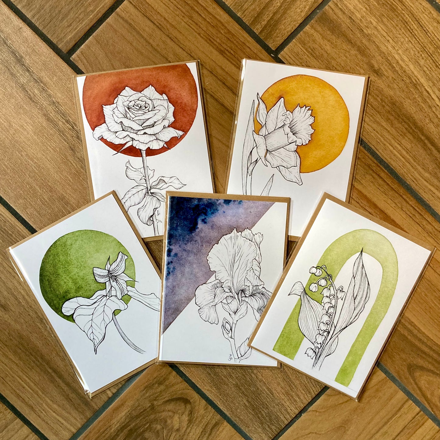 flower shape - blank cards with envelope - 4 pack